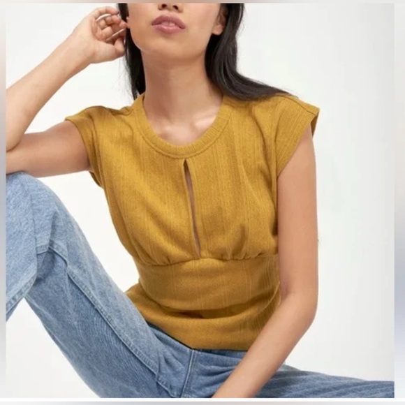 Joie Tops - Joie Women's xs Mustard Yellow Ribbed Knit